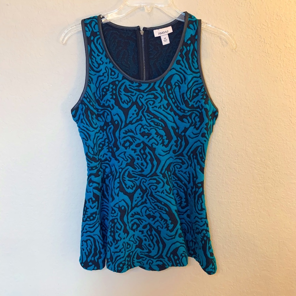 Ambar Fitted Tank XS